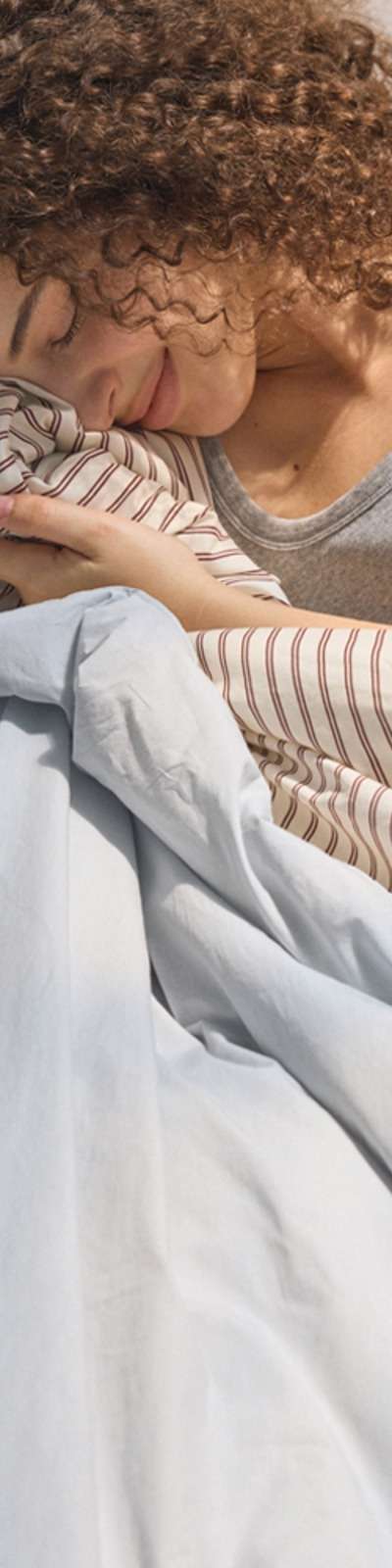 Powder 100s Air Fitted Comforter (3 Colors)