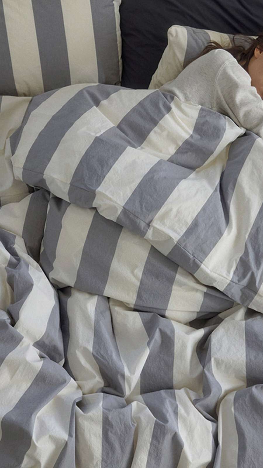 Bold Stripe Bedding Set