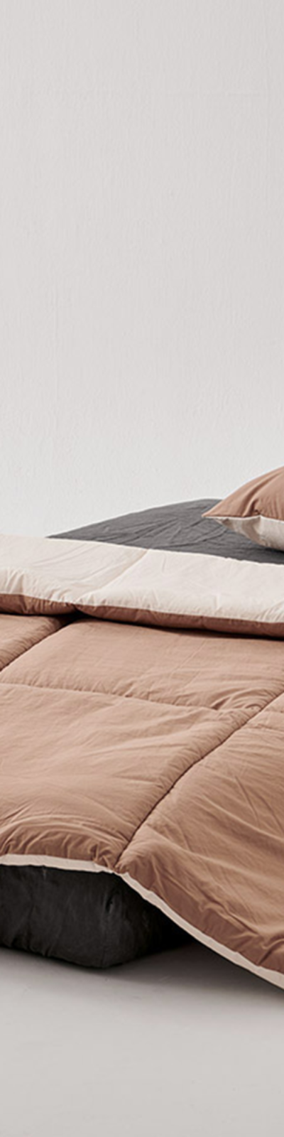 Cloud Silky Comforter - Peanut