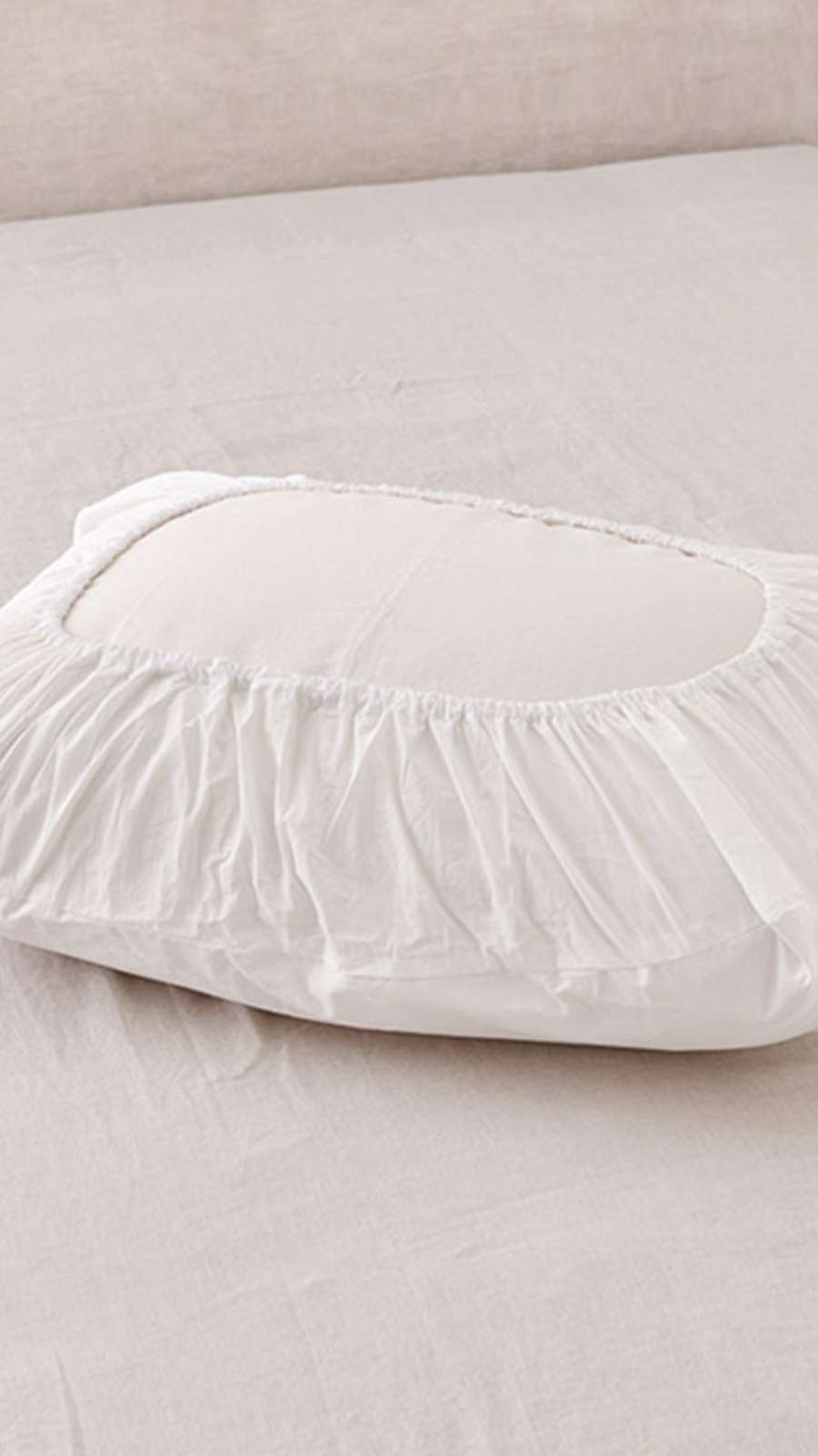 Silky Cotton 100 Count Banding Pillowcase - White
