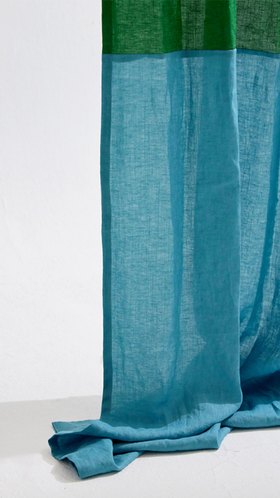 Premium Linen Two-Tone Single Curtain - Green & Ocean Blue