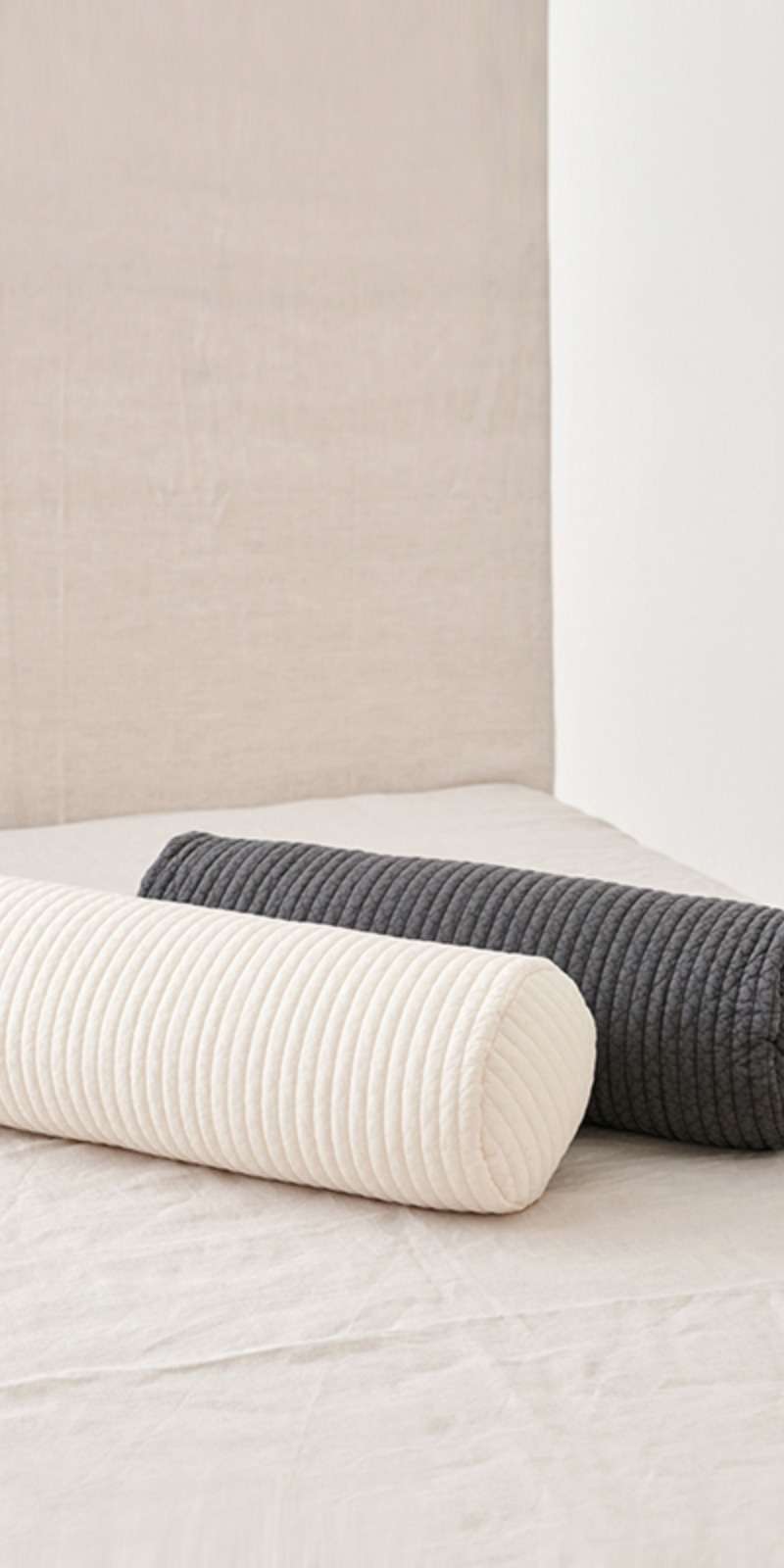 Cotton 100-Count Quilted Mini Cylinder Cushion Cover