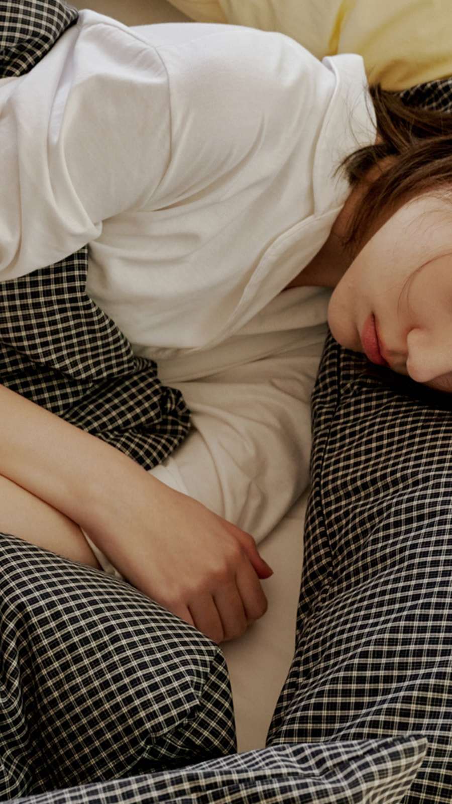 Basic Black Check Bedding Set