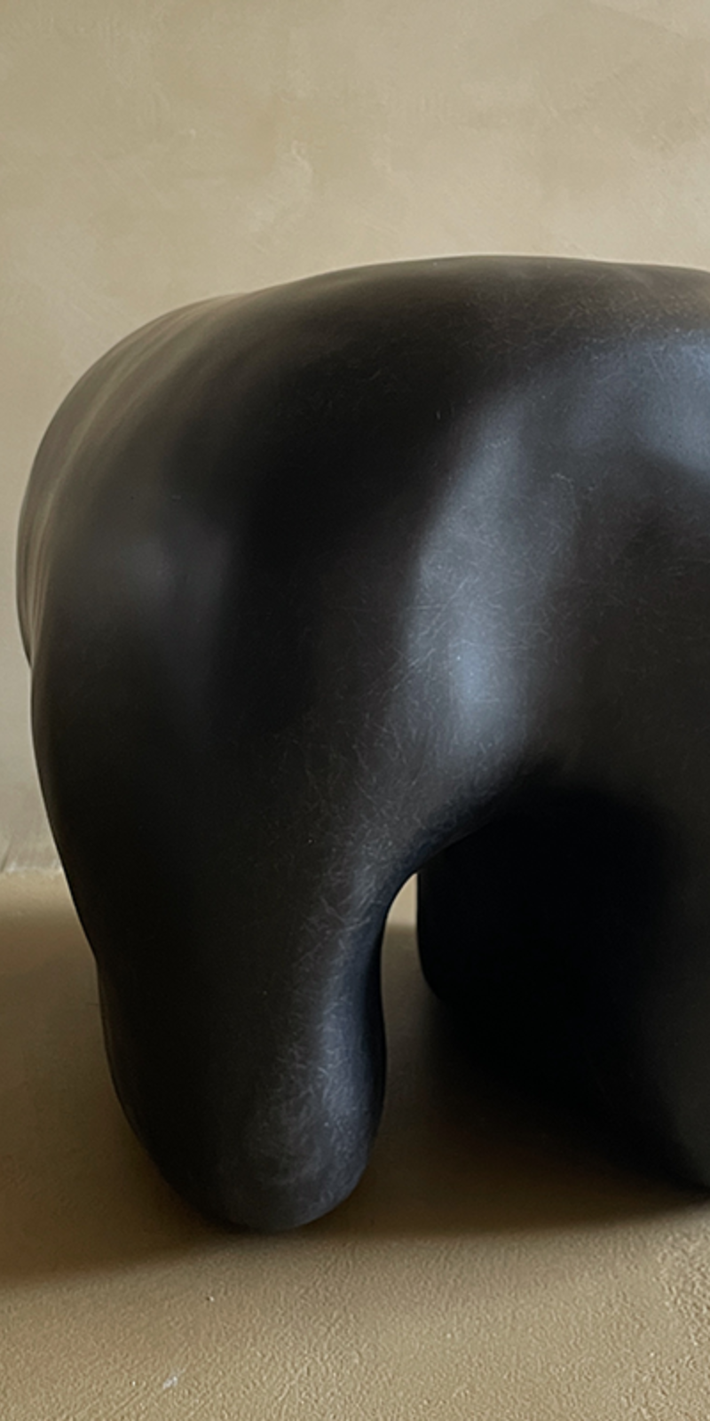 [October 2026 Restock] Toos Stool - Black