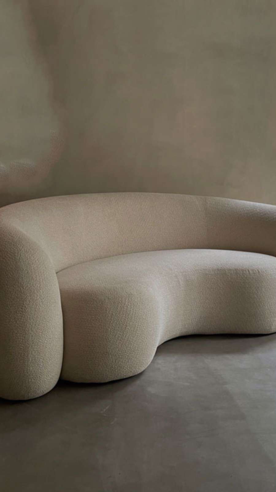 [October 2026 Arrival] Circular Lounge 3-Person Sofa (10 Colors)