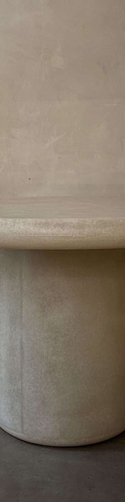 [October 2026 Arrival] Round Table - White