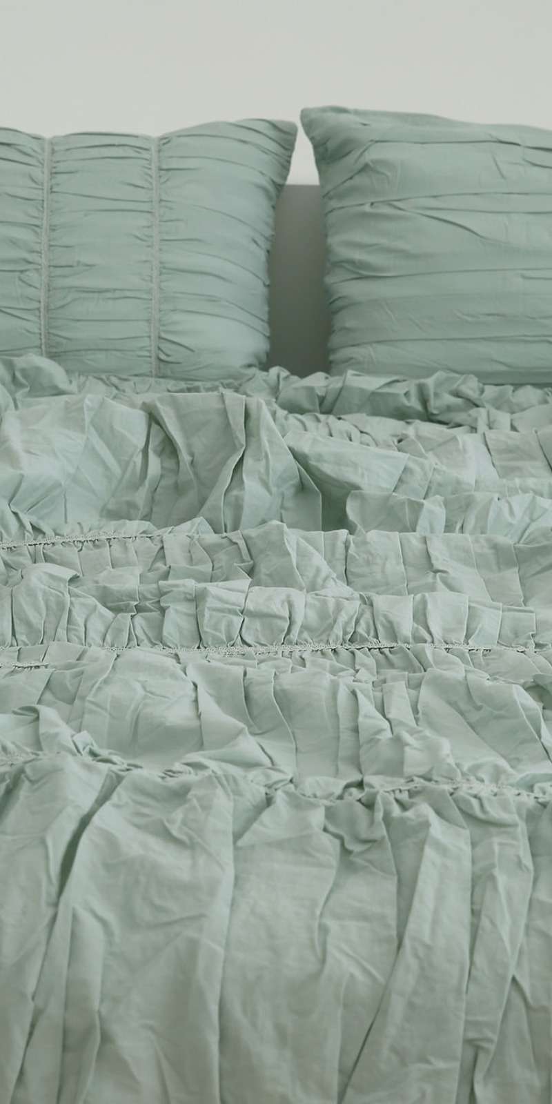 French Shirring Quilted Bedspread Mint