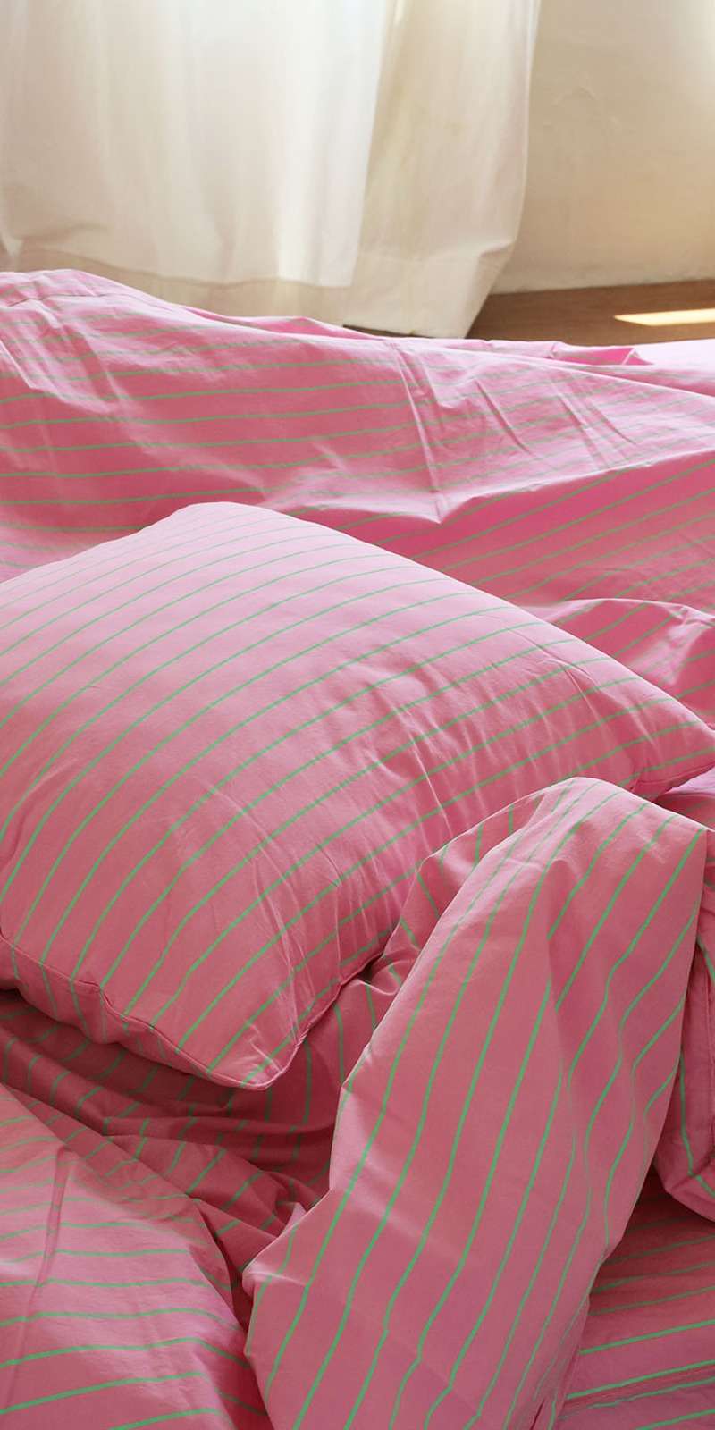 Vivid Stripe Bedding Set - Pink/Neon Green