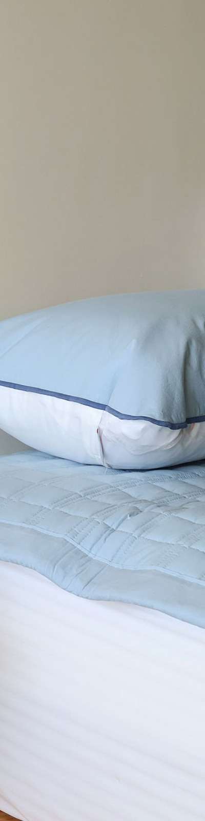 Mode Summer Cooling Lightweight Comforter - Blue