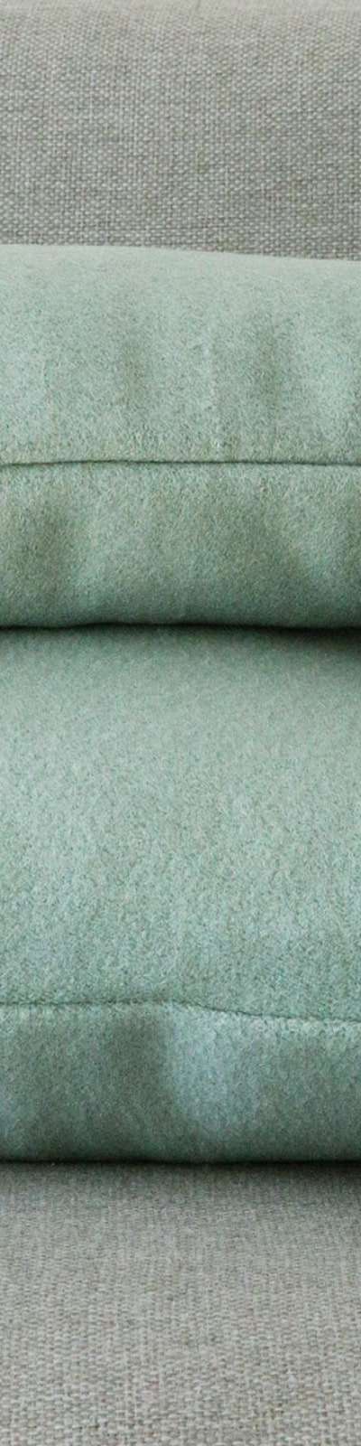 Dew Wool Cushion (Mint)