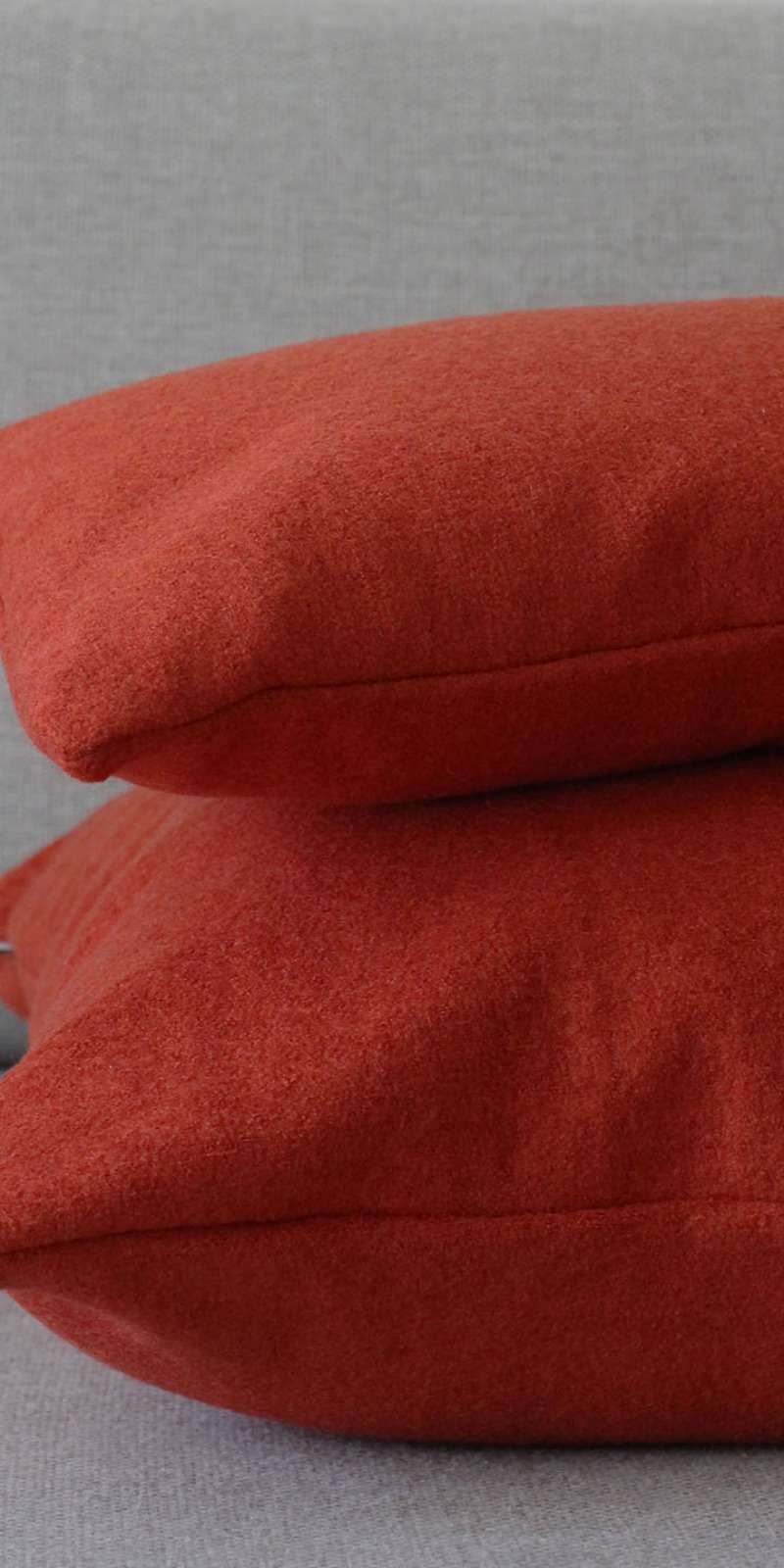 Dew Wool Cushion (Red Orange)