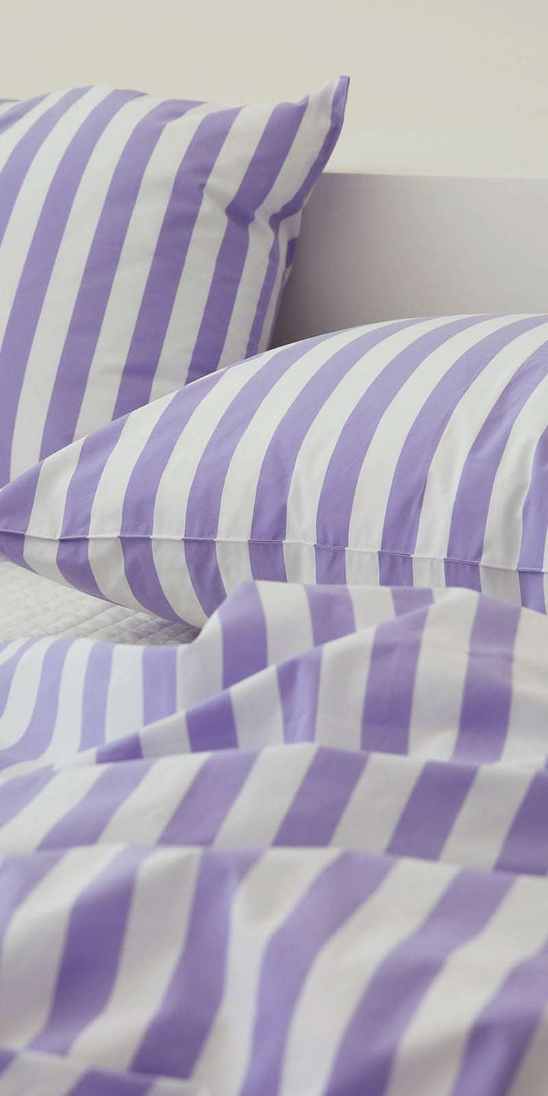 Le Marais Stripe Bedding Set - Lilac