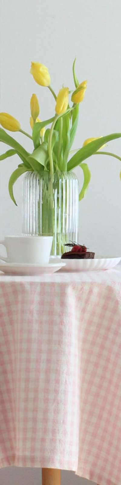Bruni Check Table Cover (Baby Pink)