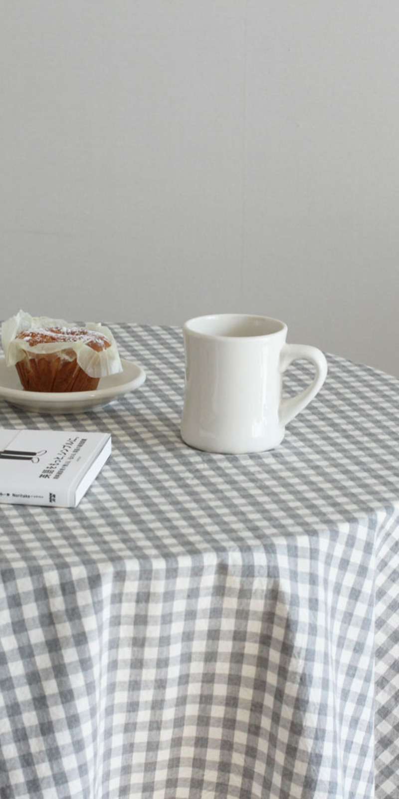 Bruni Check Table Cover (Gray)