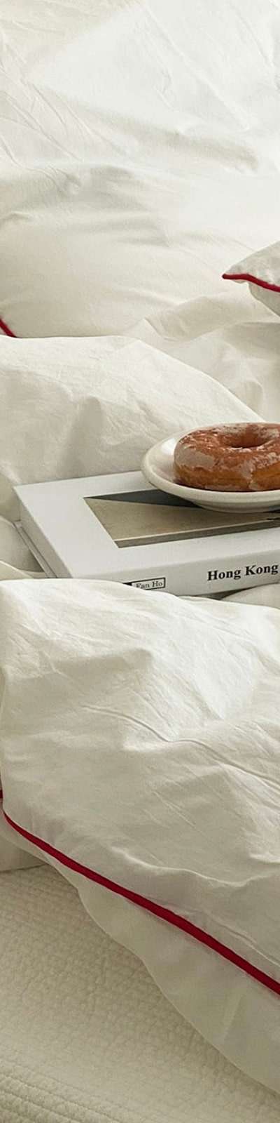 Line Point Bedding Set - Cream White/Red