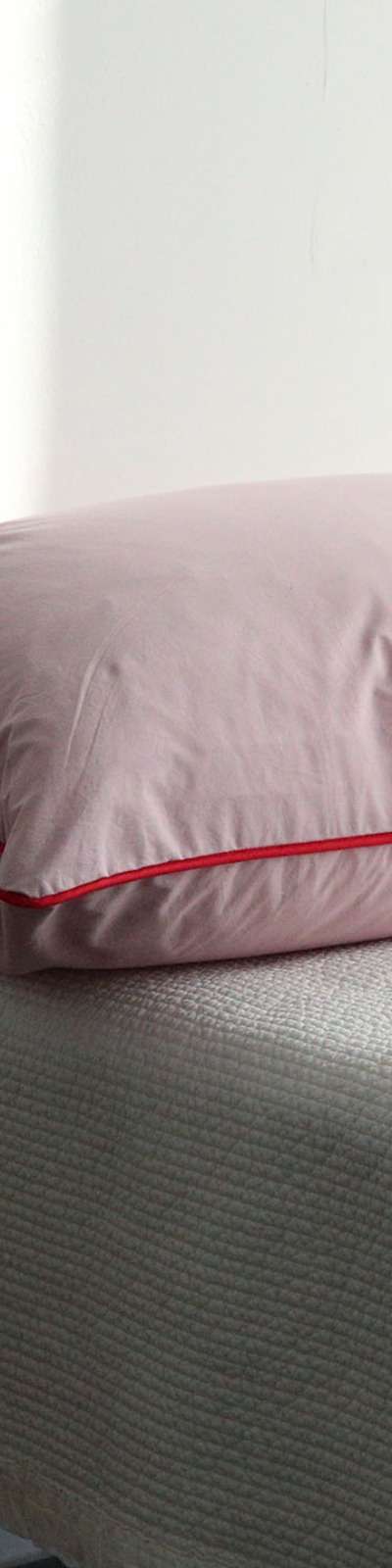 Line Point Bedding Set - Rose Pink/Red