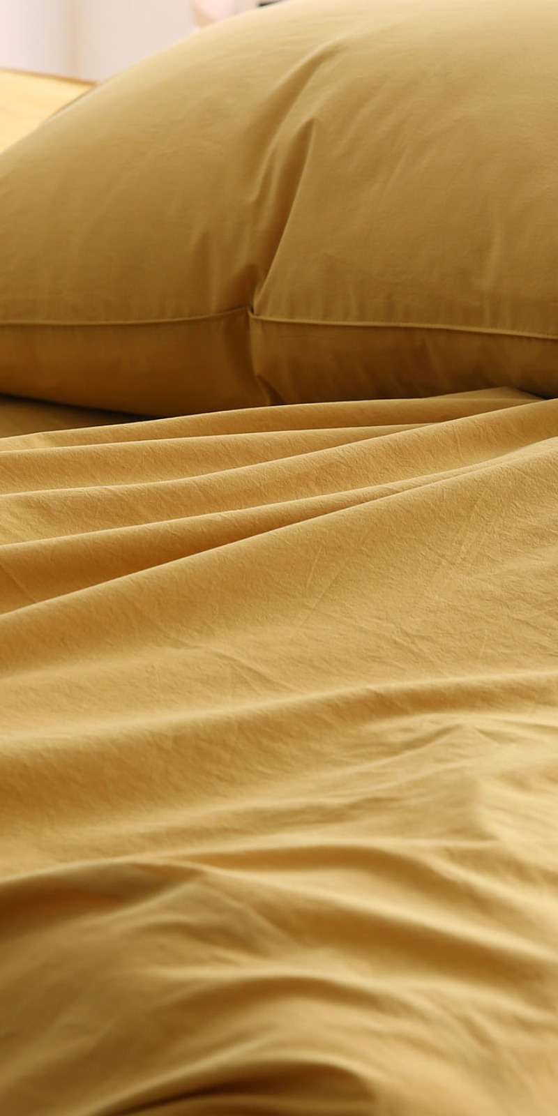80-Thread Count High-Density Bio-Wash Bedding Set - Mustard