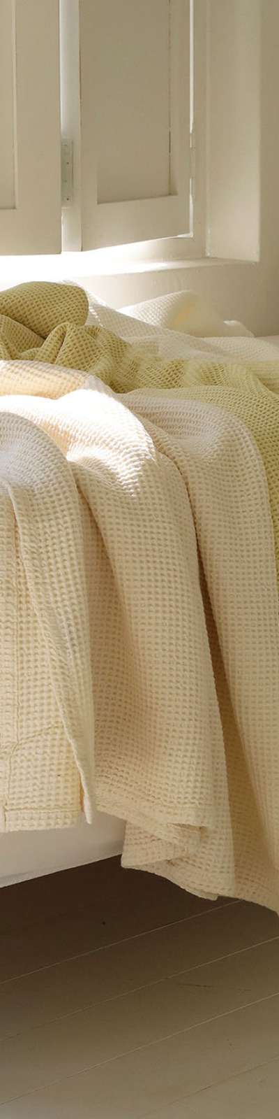 Glossy Modal Waffle Blanket (3 COLORS)