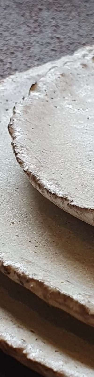 White Stone Plate (3 Sizes)