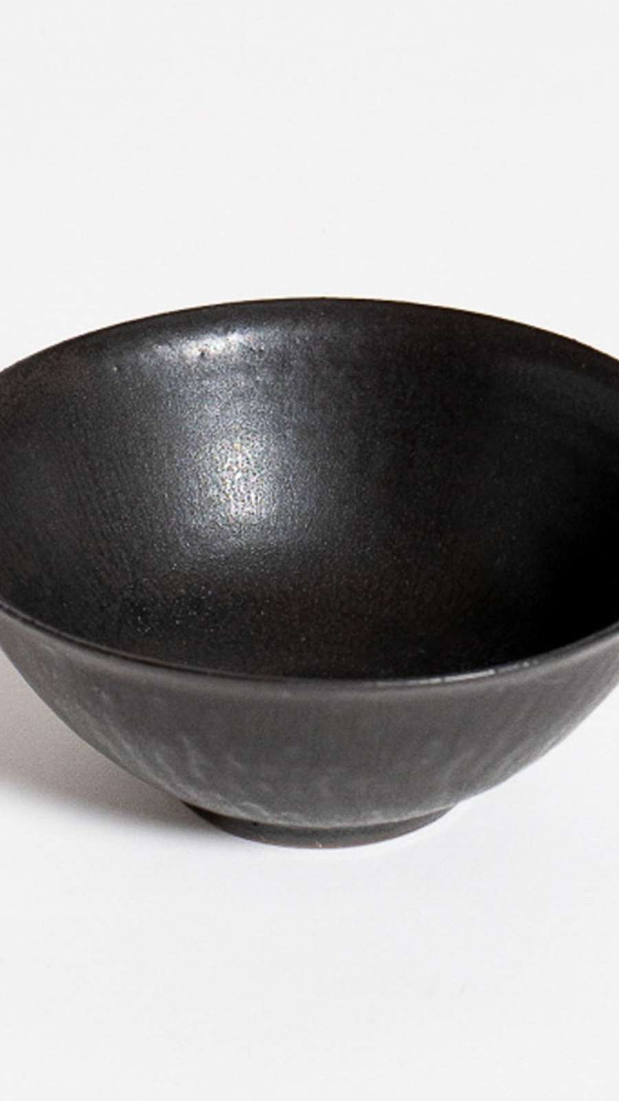 Black Glazed Gongyeong Guk
