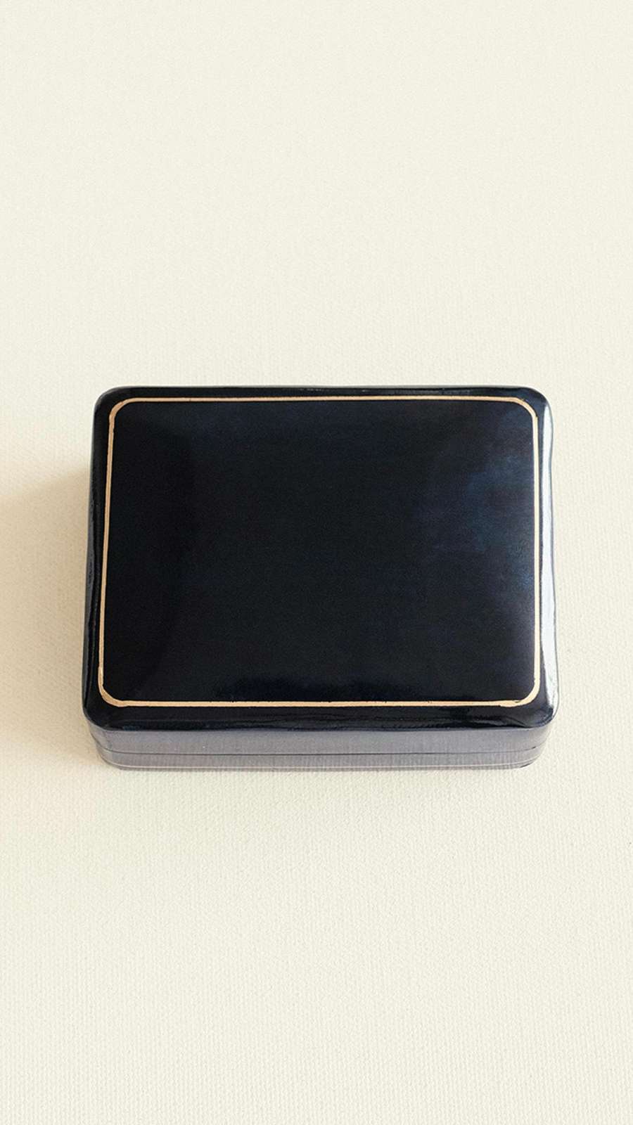 Square Box (2 Colors)