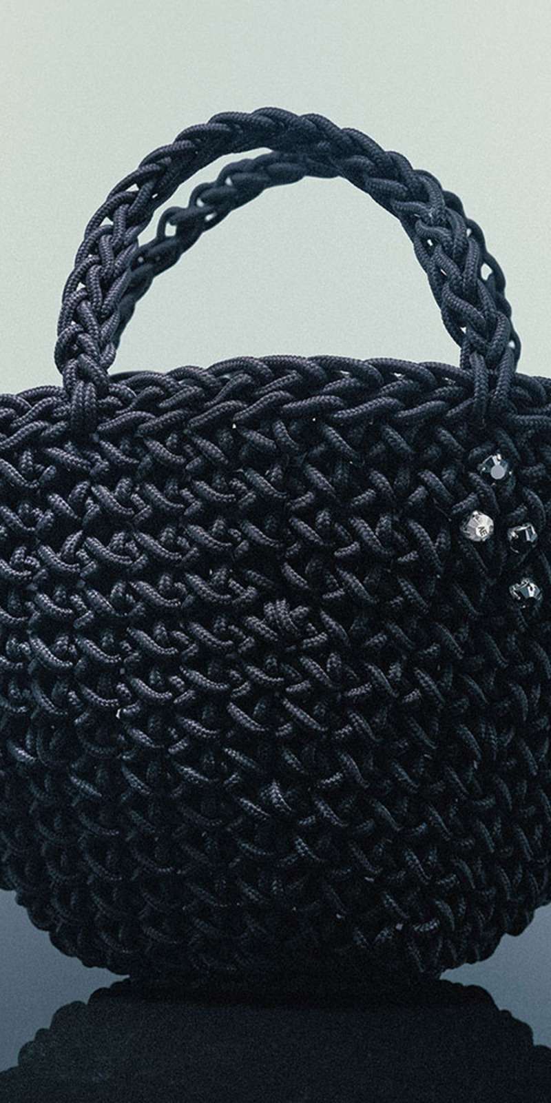 BLACK GEM BASKET TOTE BAG - S