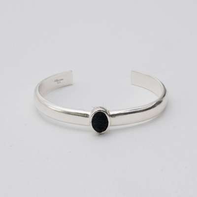 OVAL BRACELET