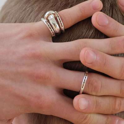 SLIM BAND RING