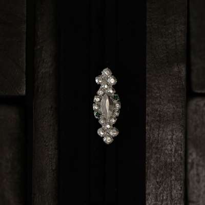 DECO BROOCH