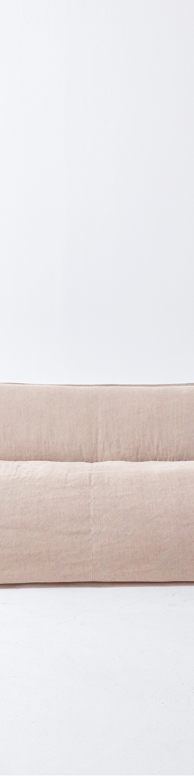 [64th Batch, Expected Arrival End of October 2026] Comfortable Round Sofa - Pink