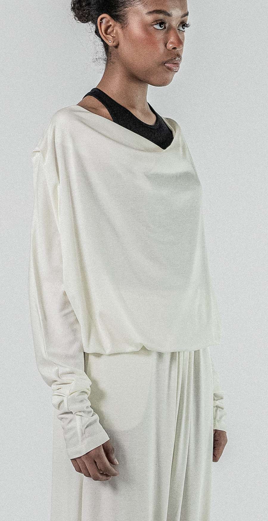 NEO MOVE Tencel Draping T-Shirt (ECRU)
