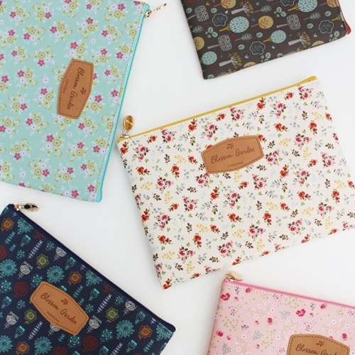 Blossom Garden Pouch L