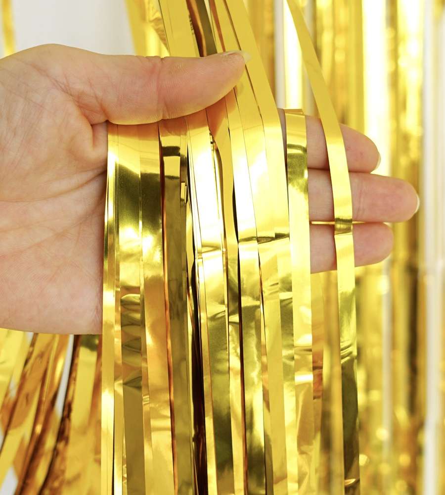 Metallic Party Decoration Fringe Curtain 5-Pack