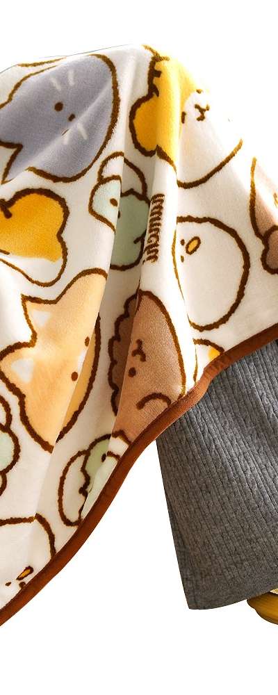 PopoFancy Hamster Friends Face Knee Blanket Christmas Edition