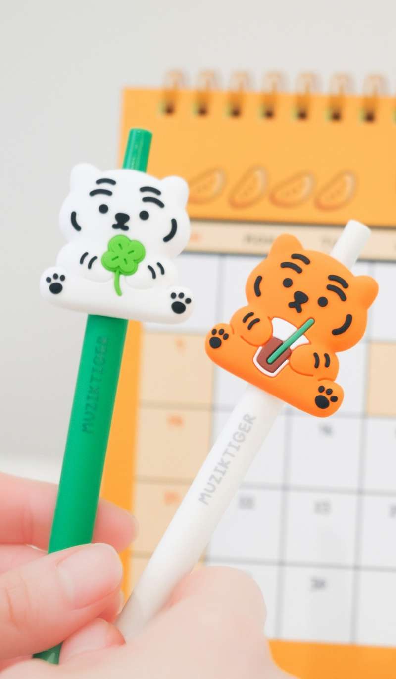 Ddungrangi Gel Pen Coffee Rang & Clover Rang