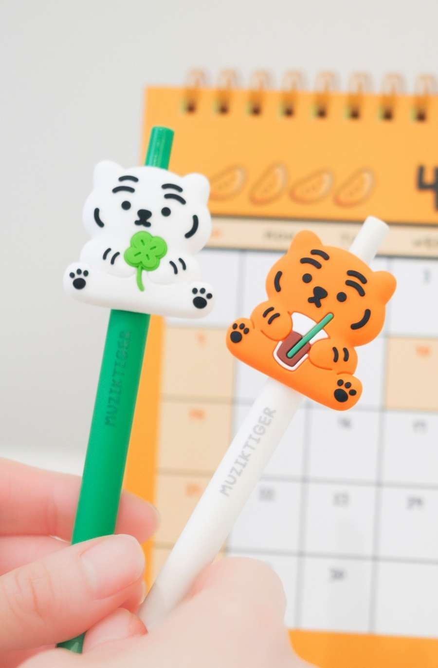 Ddungrangi Gel Pen Coffee Rang & Clover Rang