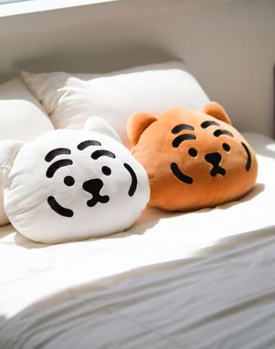 Ddung-Rang-I Face Mochi Cushion 3-Piece Set