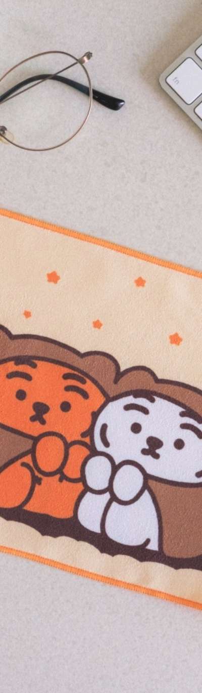 Blanket Tiger Eyeglass Cleaner