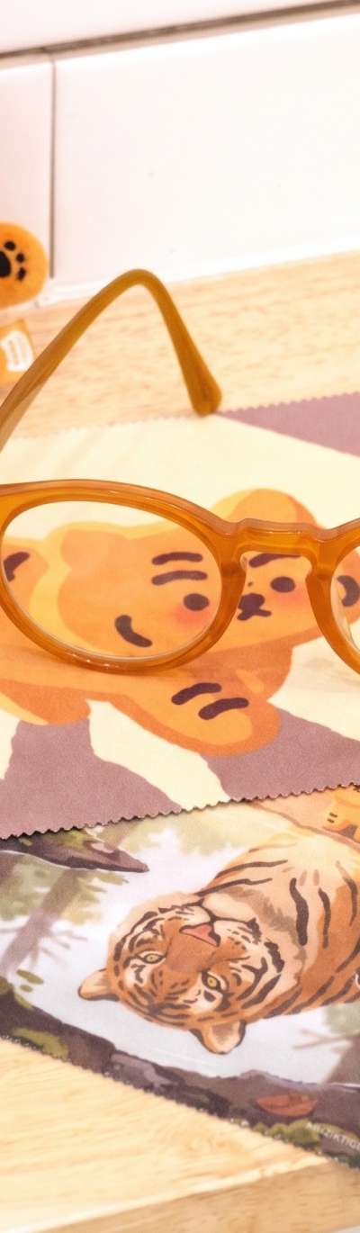 Tiger Inside Glasses Cleaner 2 Types