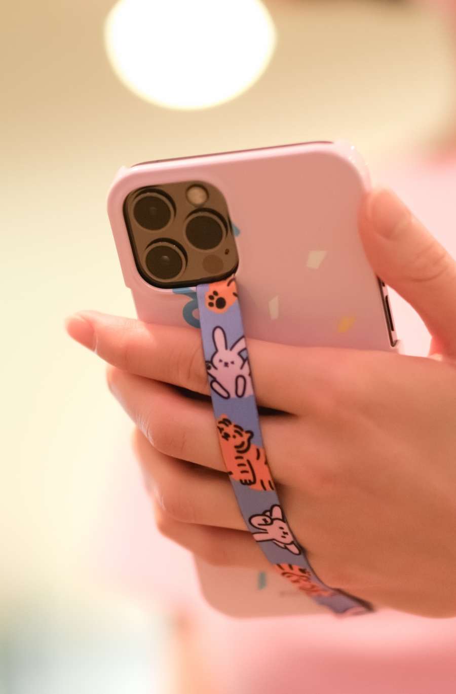 Unemployed Tiger Ddungrangyi and Pormi Phone Strap