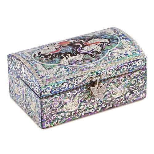 Haepigham Songhak Cloud-Pattern Bordered Single-Tier Jewelry Box (Black)