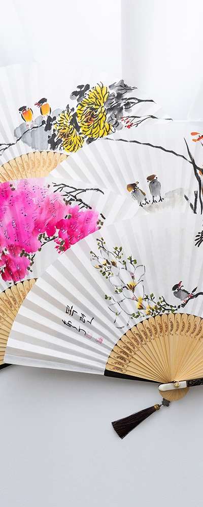 Hand-Painted Black Bamboo Lacquer Finish Traditional Korean Fan - Artist Namjeong Park Sang-ok