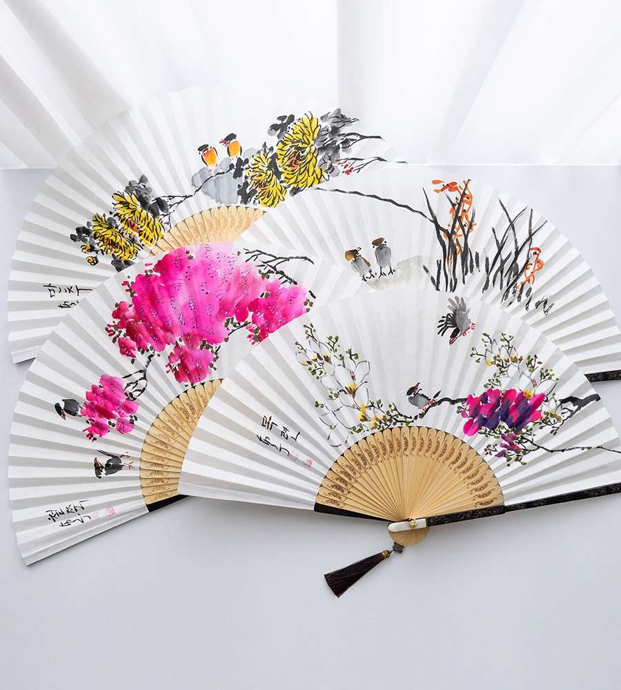 Hand-Painted Black Bamboo Lacquer Finish Traditional Korean Fan - Artist Namjeong Park Sang-ok