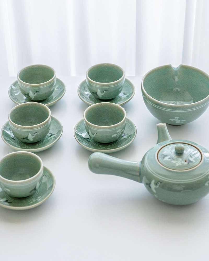 Celadon Cloud and Crane Pattern Tea Set for 5 with Stand