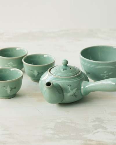 Celadon Cloud-Crane Pattern Tea Set for Three