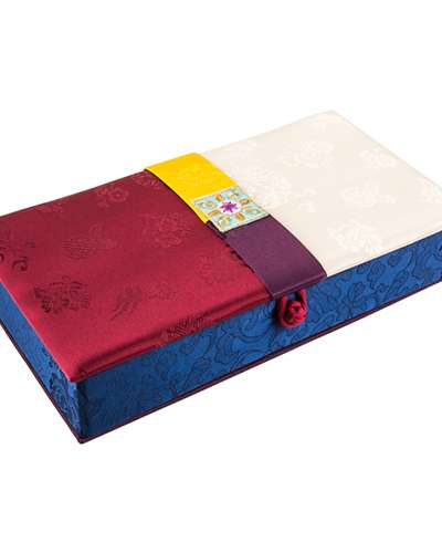 Silk Cash Gift Box (Flower Embroidery, Red)