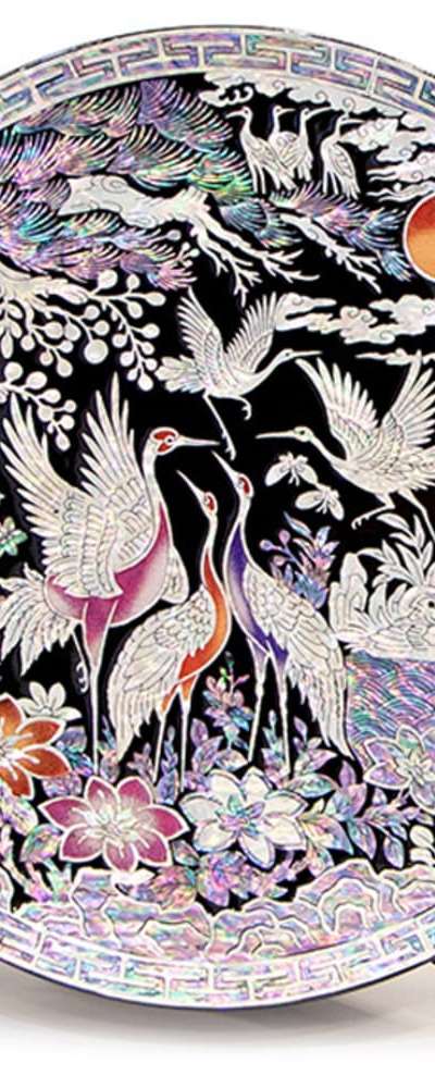 Premium Mother-of-Pearl Lacquerware Round Tray (Crane and Pine) - Kim Gil-su Work