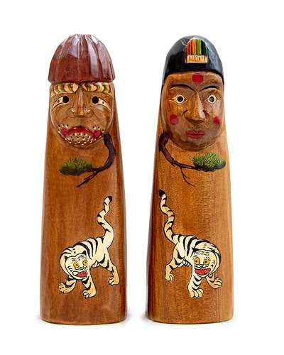 Traditional Woodcraft Jangseung Decoration Set