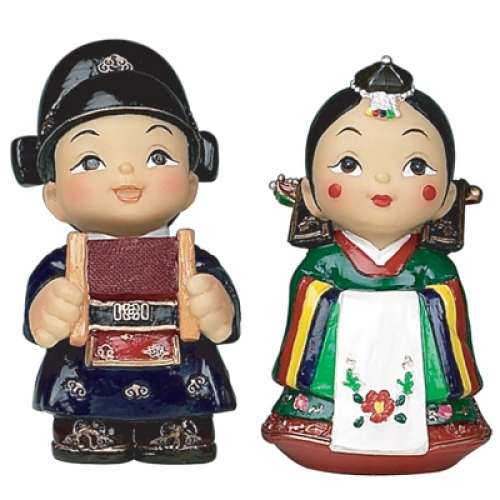 Traditional Korean Bride and Groom Doll Set (Small)