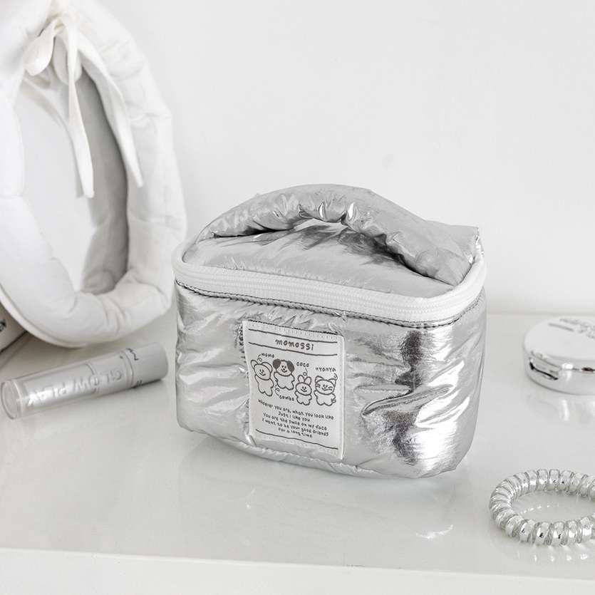 Momo's Marshmallow Daily Makeup Pouch Silver